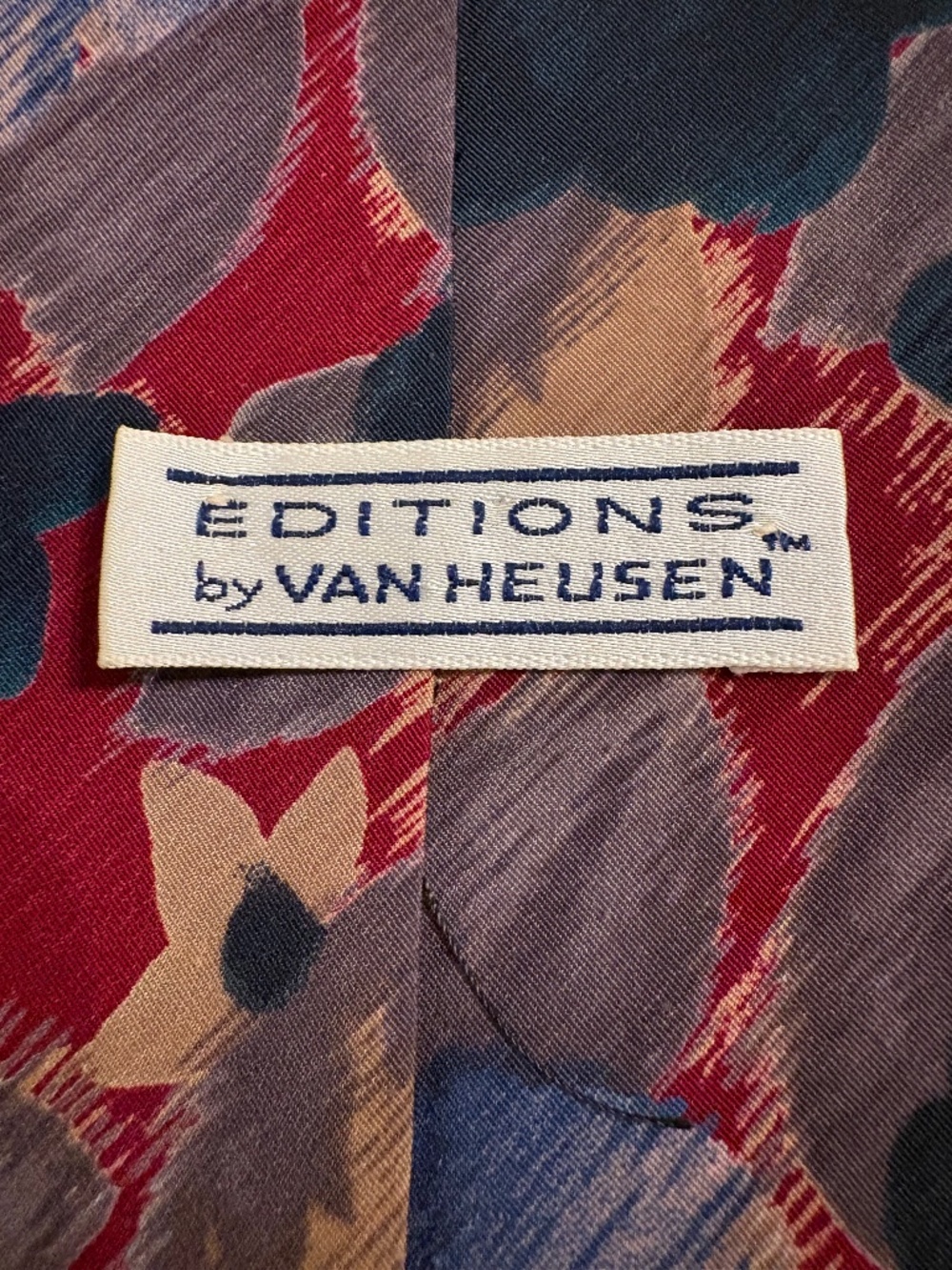 Vintage Editions by Van Heusen Floral Tie 3.75” Wide